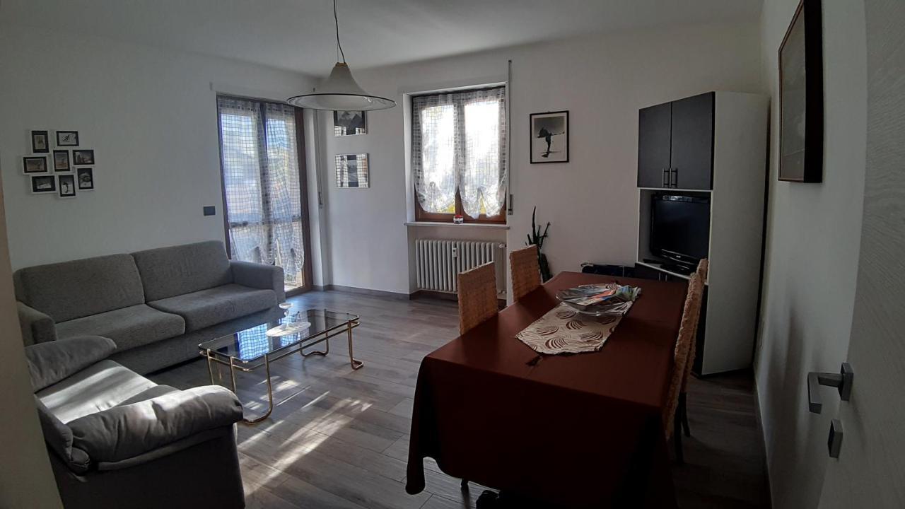 Appartements Le-Z-Aravi-Orazio อาออสตา ภายนอก รูปภาพ